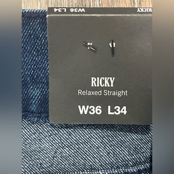 True Religion Men's Dark Blue Straight Jeans, 36x34”, “Ricky” Fit - Picture 6 of 8